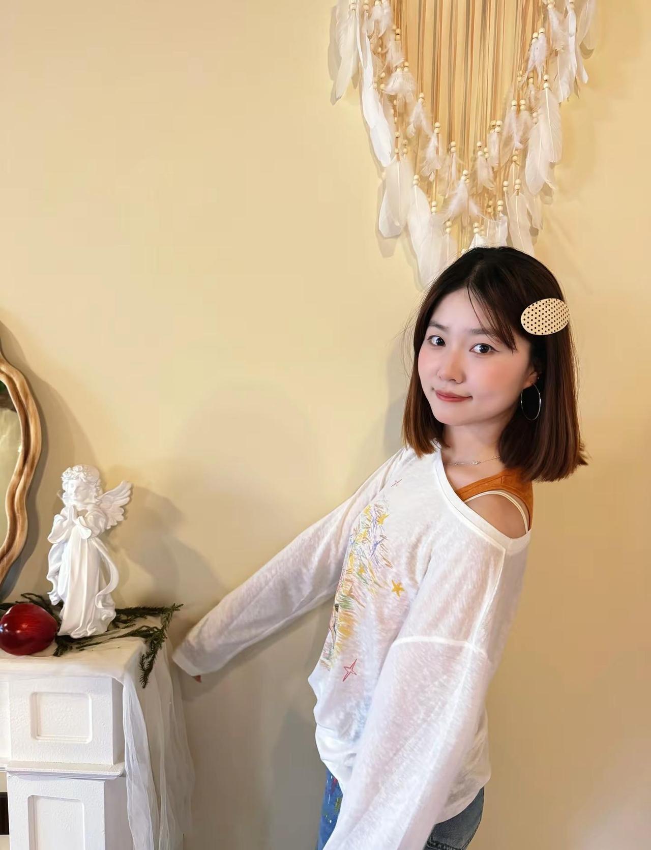 一块姜切成四块会变成什么样 姜姜姜姜~ 软乎乎的温柔风 氛围感生活穿搭 露肩上衣