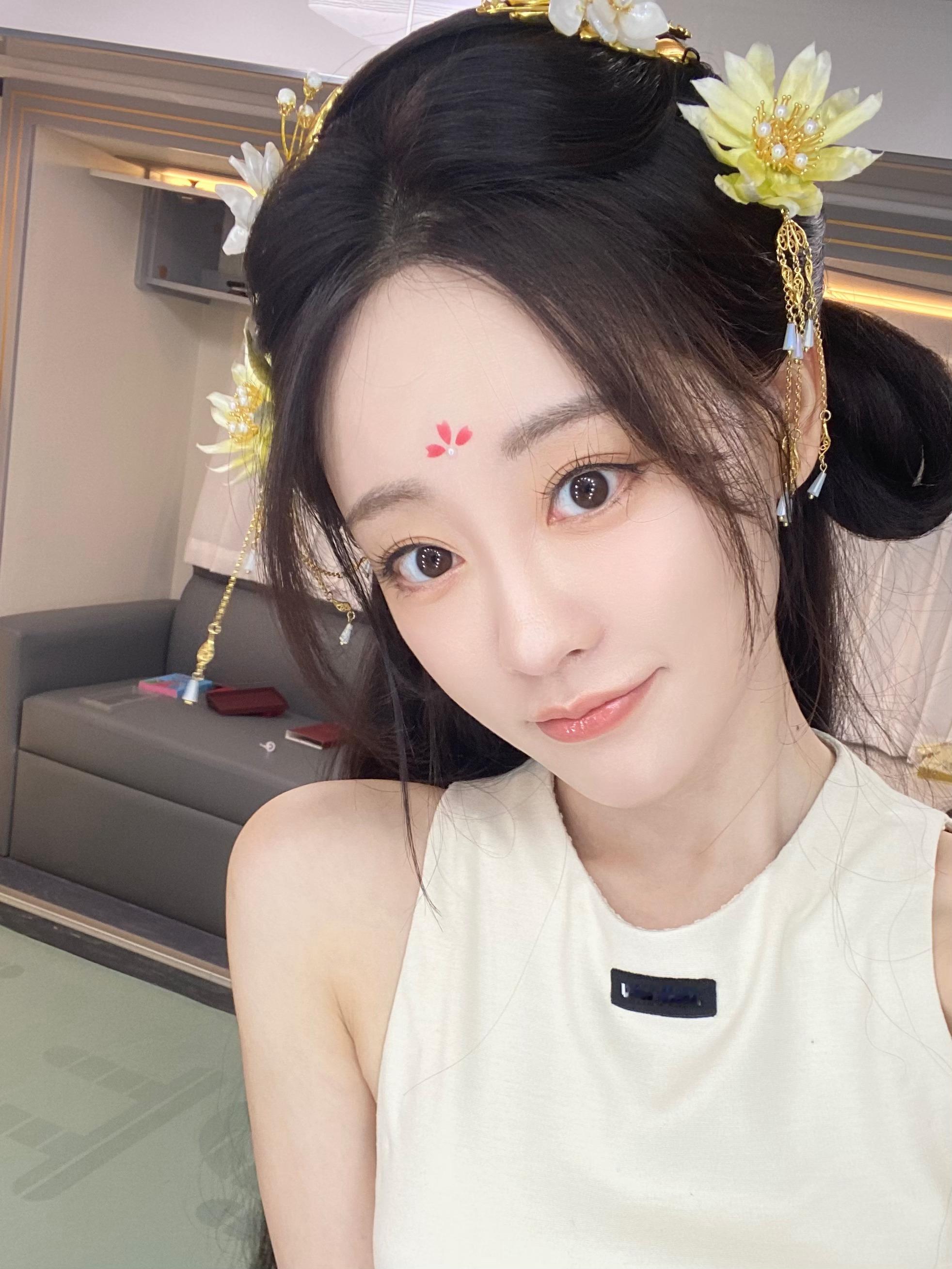 祝绪丹[超话]  