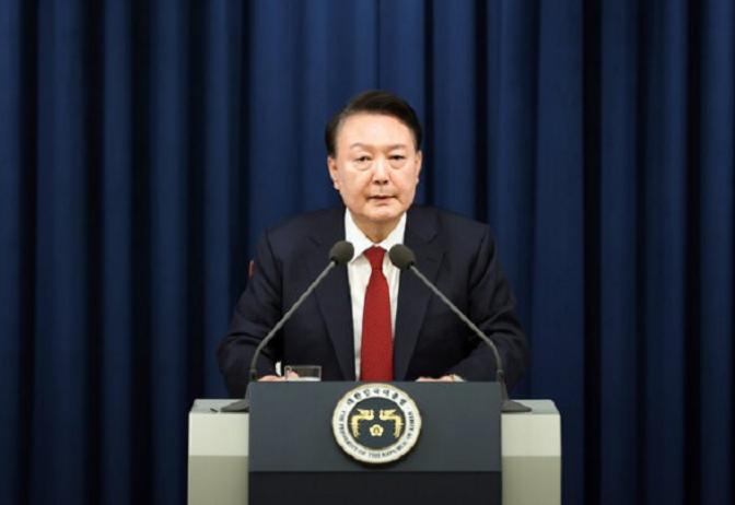 尹锡悦狱中疯言曝光！

他企图“利用宗教拉拢势力”的“狱中书信”让韩国政坛争议再