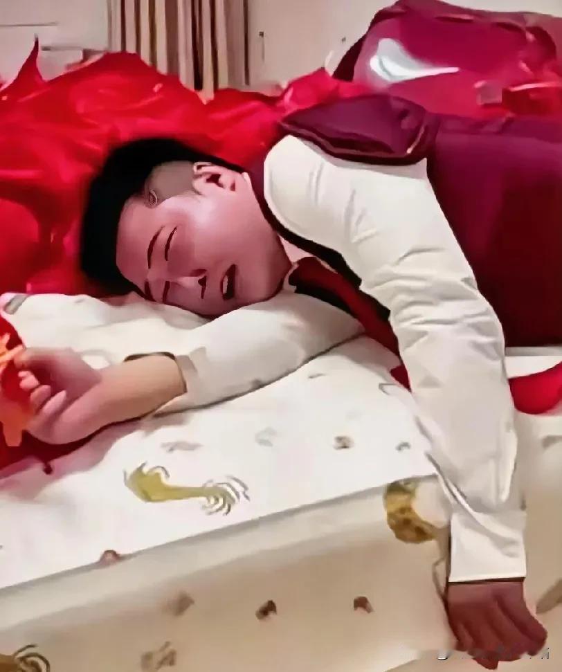 鸡犬不宁！
女方退回彩礼和物品说明人家人品不错。3
话说这世间的事啊，真是让人琢