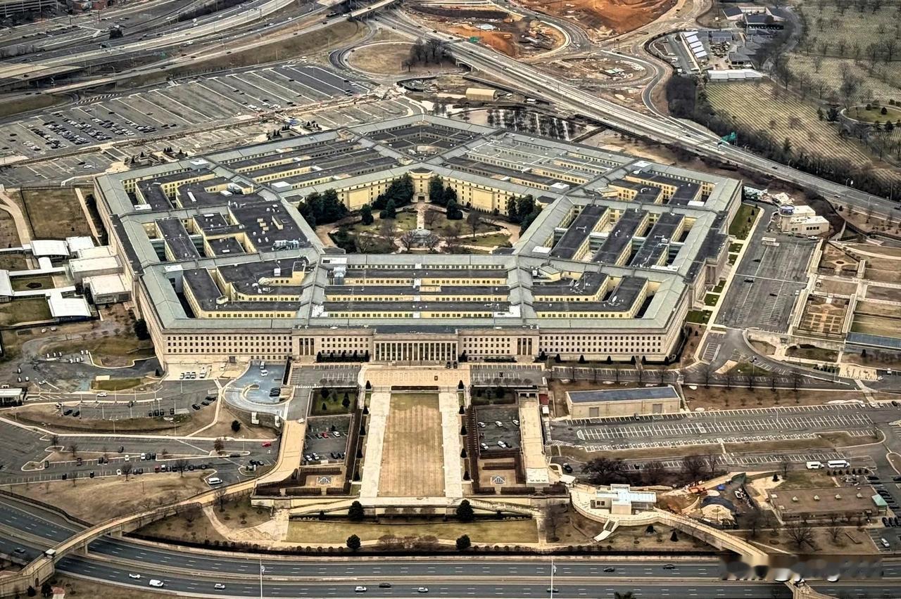 五角大楼发布了2026年《国防战略》，概述了特朗普政府时期美国军事优先事项的转变