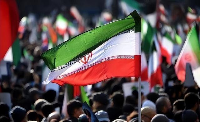 伊朗简直不敢相信！本以为是灭顶之灾，竟意外打出50年泼天国运

就在大家以为伊朗