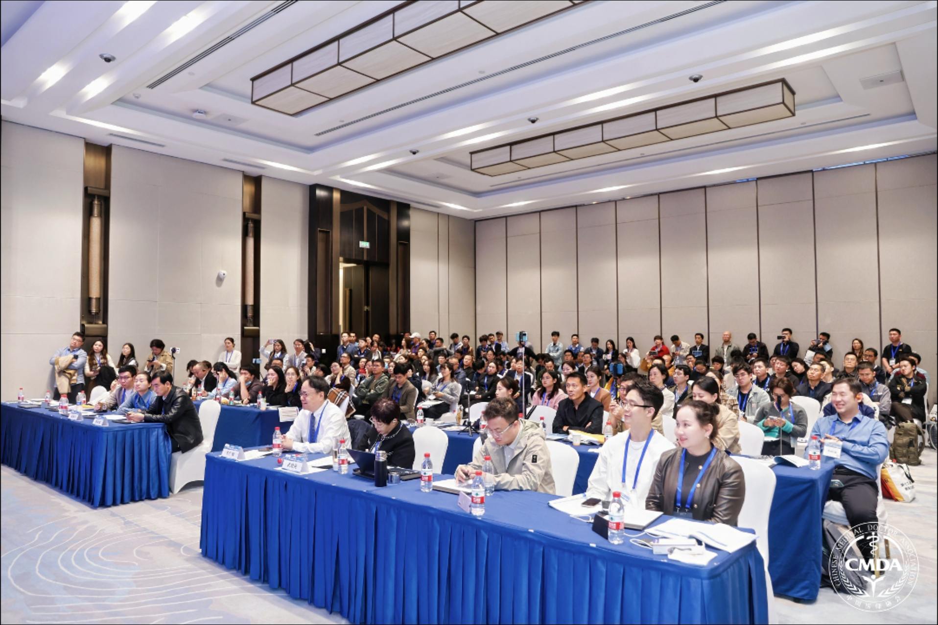 中国医师协会美容与整形分会面部年轻化。国家队。