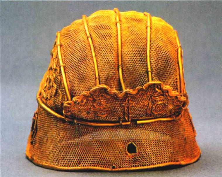 1956年4月，浙江省临海县境内发生一起重要文物发现事件。当地村民在山间采石过程