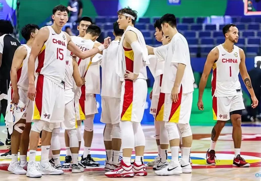 中国男篮只能垫底

中国男篮输给“软柿子”20分，令人大失所望。残酷的现实再次告
