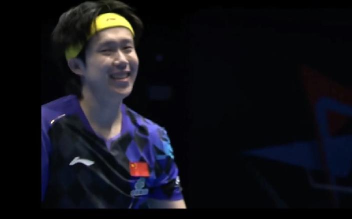 比赛来到了决胜局！[奋斗]
前四局王楚钦🇨🇳11-9，11-1，8-11，7