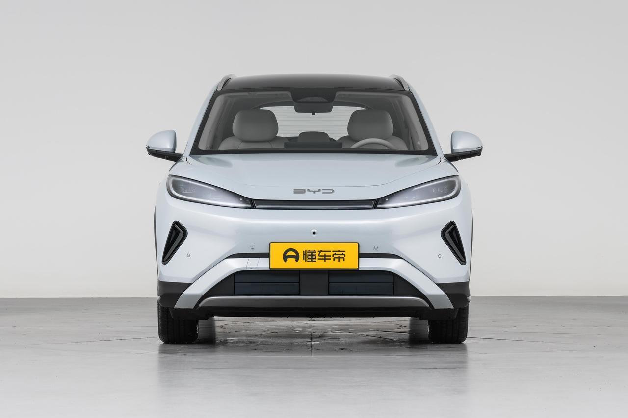 比亚迪又上新家用SUV了，全新海狮05 DM-i整体风格延续家族经典设计，外观耐