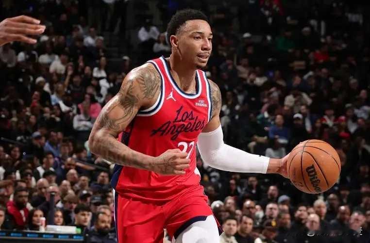 乔丹-米勒其实上赛季就有打出来的迹象了，就是用的太不坚决了，状态一下来马上弃用了