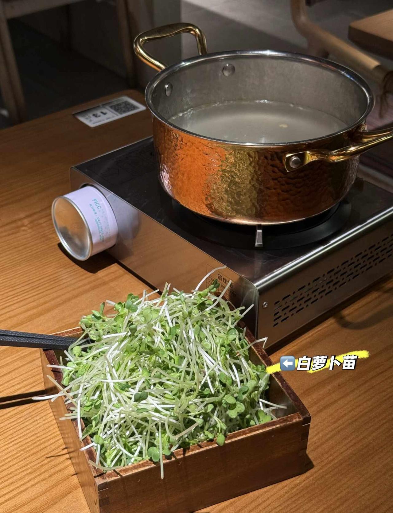 下溪南｜打破了我对川菜的刻板印象‼️
广东人不能吃辣原则，之前尝试过川菜湖南菜，