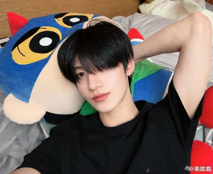 朱志鑫人生第一次高反  朱志鑫分享一首最近比较喜欢的歌  跟随朱志鑫的假期之旅，