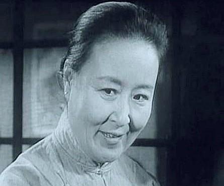 一届从未举办的百花奖，却藏着一个最佳女配角的悬案。

都说1964年第三届百花奖