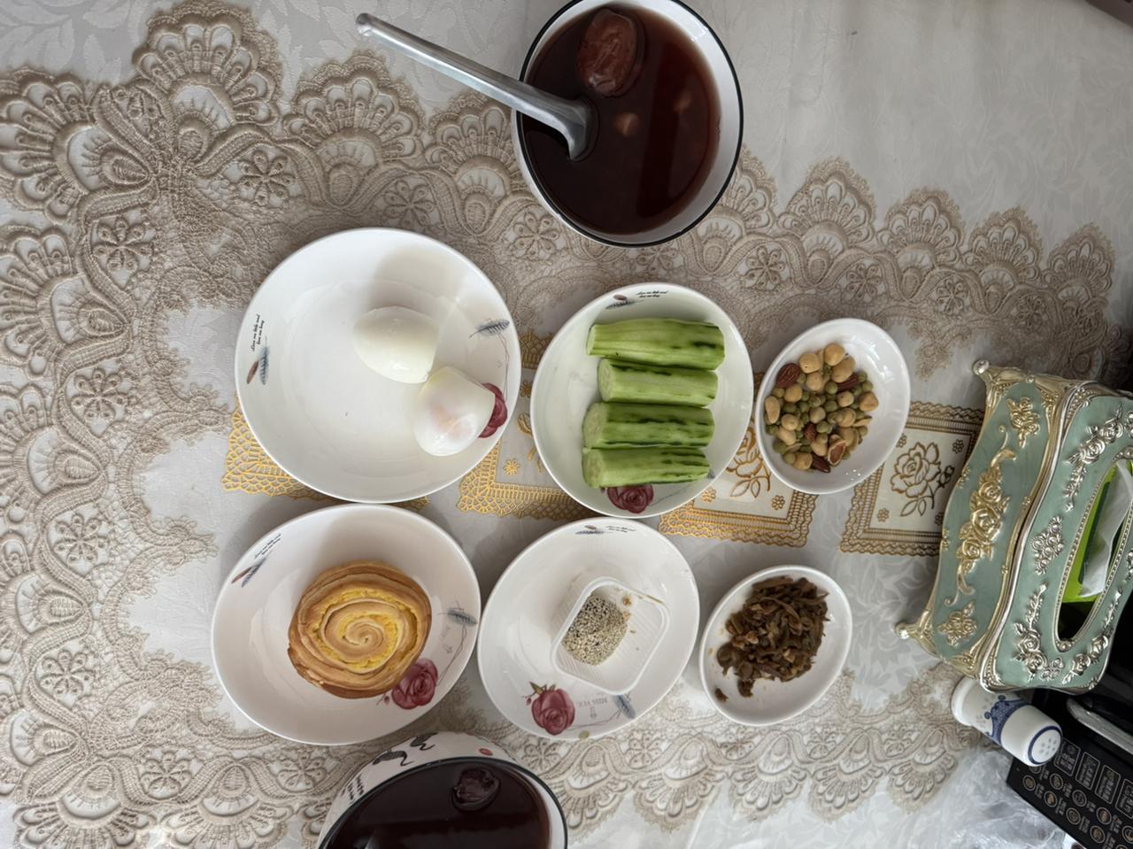今天很凉爽，22~30度。据说今天还有雨水降临。连续四五天都有雨水。
这样的天气