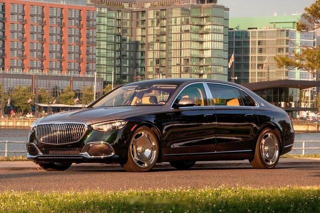 #汽车资讯# 迈巴赫：通过推出超定制车型与劳斯莱斯、宾利等展开竞争近日，据外媒报