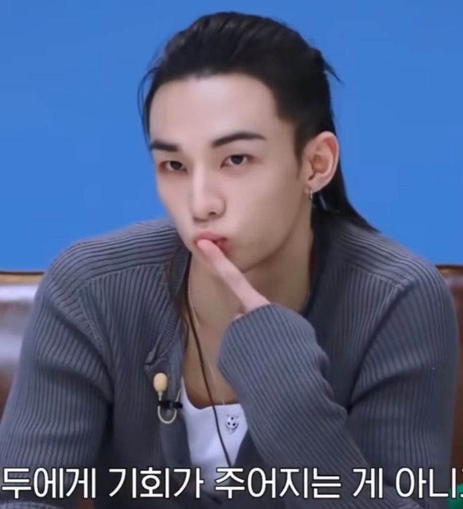 这不是女爱豆表管吗 