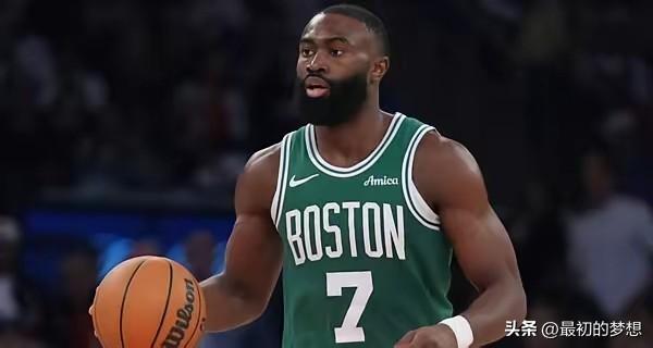 布朗空砍准三双，约翰逊20+12！凯尔特人102：112不敌老鹰，这也太强了吧？