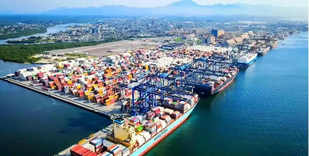 美国未竞标却硬卡中企，巴西港口遭黑手，中国反制让对手追悔莫及谁能想到，美国的霸权