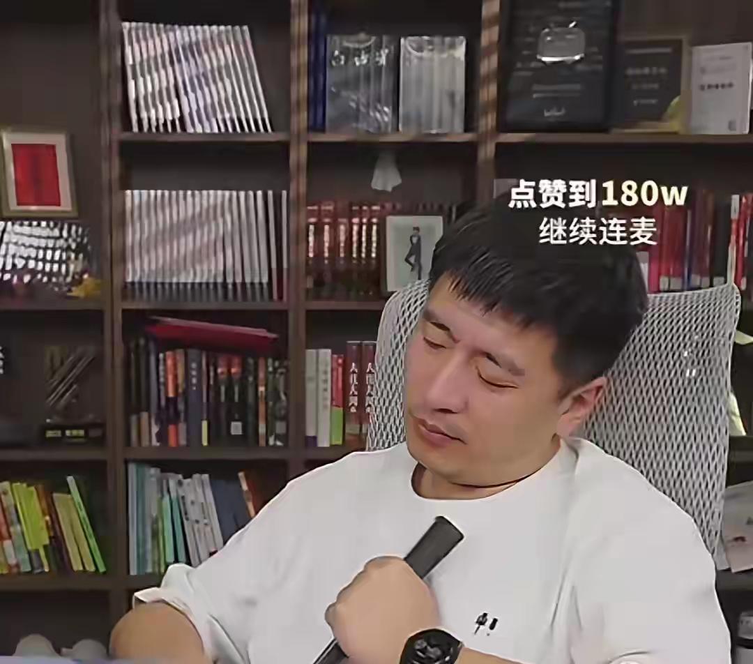 早上翻看头条，关于大鹏老师离职的事，引来太多关注！

“为张老师而来，张老师不在