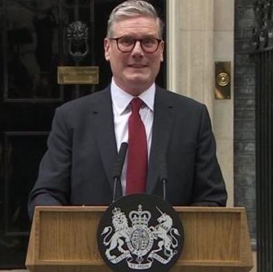 再次翻脸！英国出手强行收编中资钢厂！

2026年5月11日，英国首相斯塔默官宣