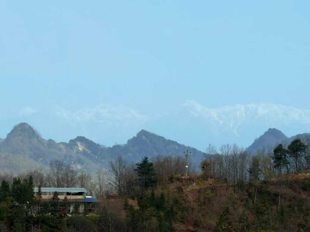 不去川西，我春天在白朝也看到了雪山！