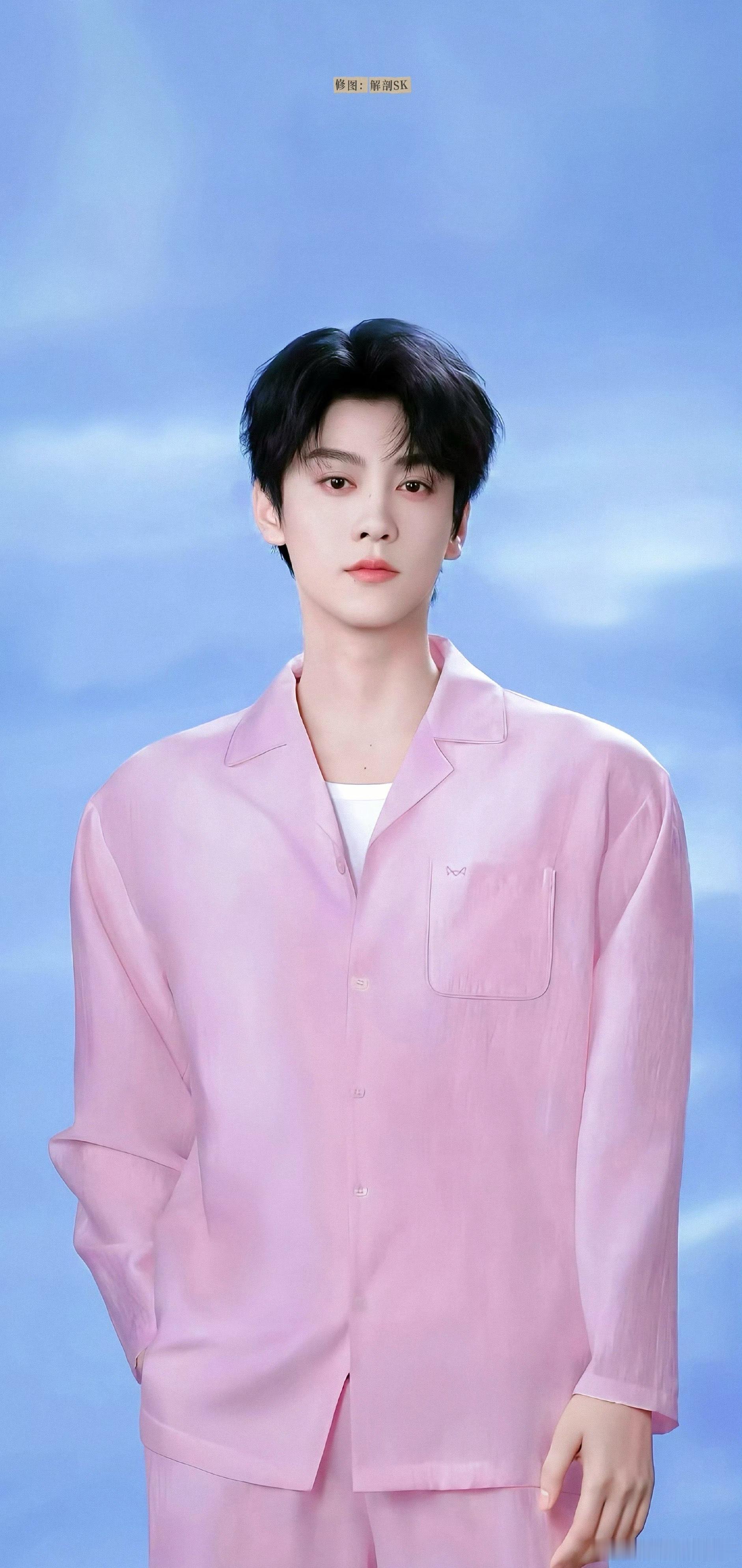 田栩宁猫人夏日清凉大片💛田栩宁猫人品牌代言人 人帅穿啥都有质感田栩宁猫人夏日清