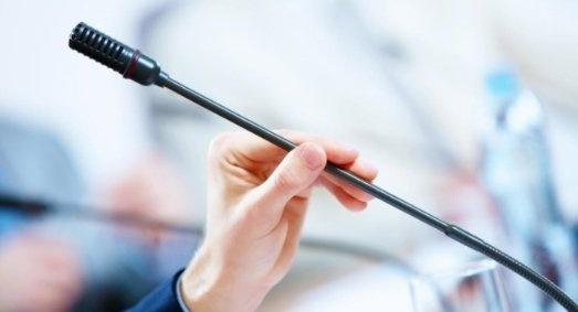 【美多座机场因人员短缺长时间延误】美国政府这次破纪录的“停摆”对美民航业造成的打