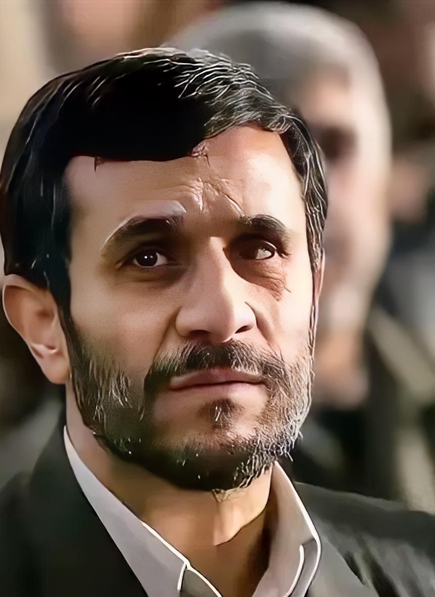 伊朗突然发生大事！不到一天的时间就推选出新的最高领袖，在战时紧张状态下完成权力交