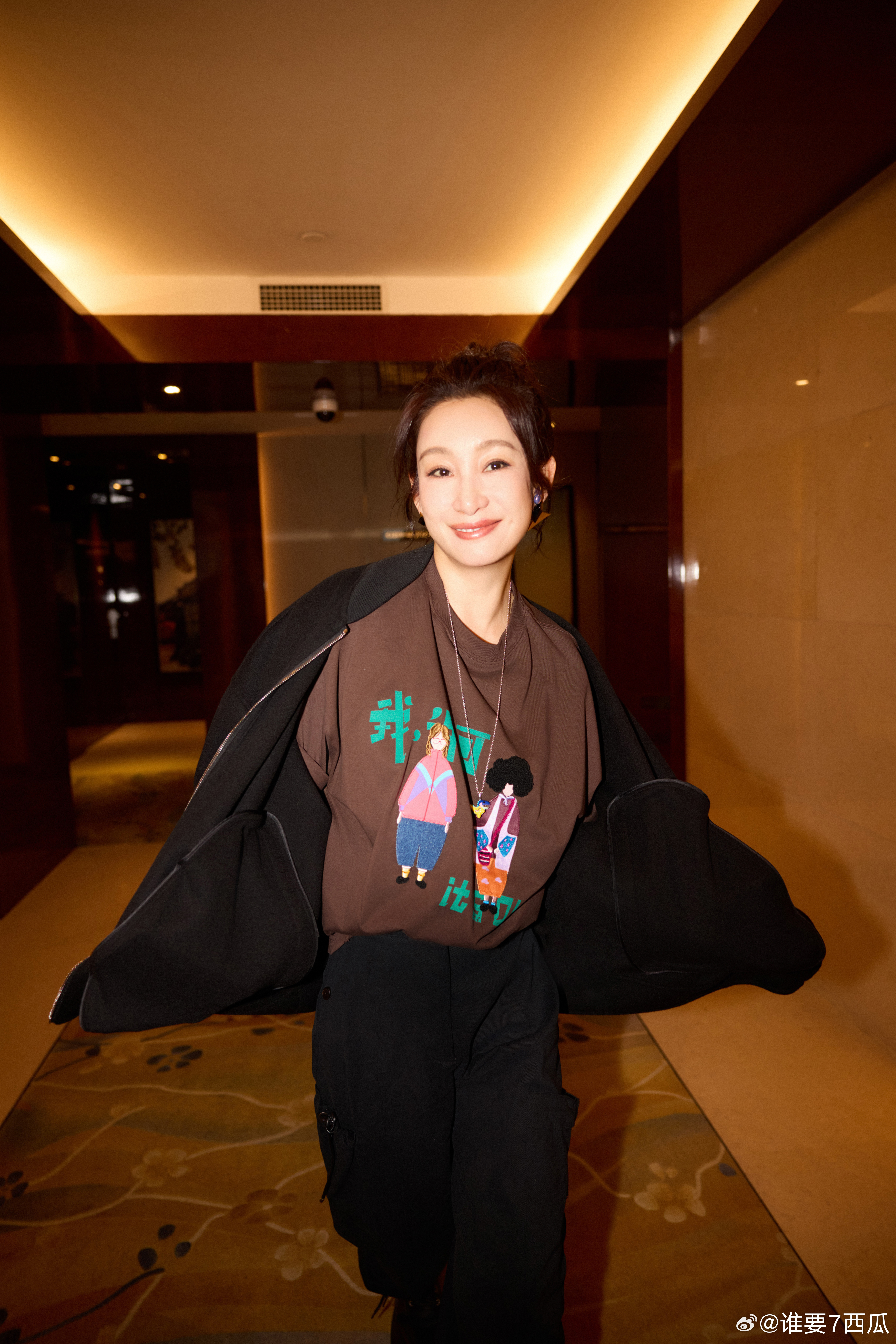 秦海璐一场戏台词就一句 剧本只给了一行字，换成别人可能很难出彩，秦海璐却凭着扎实