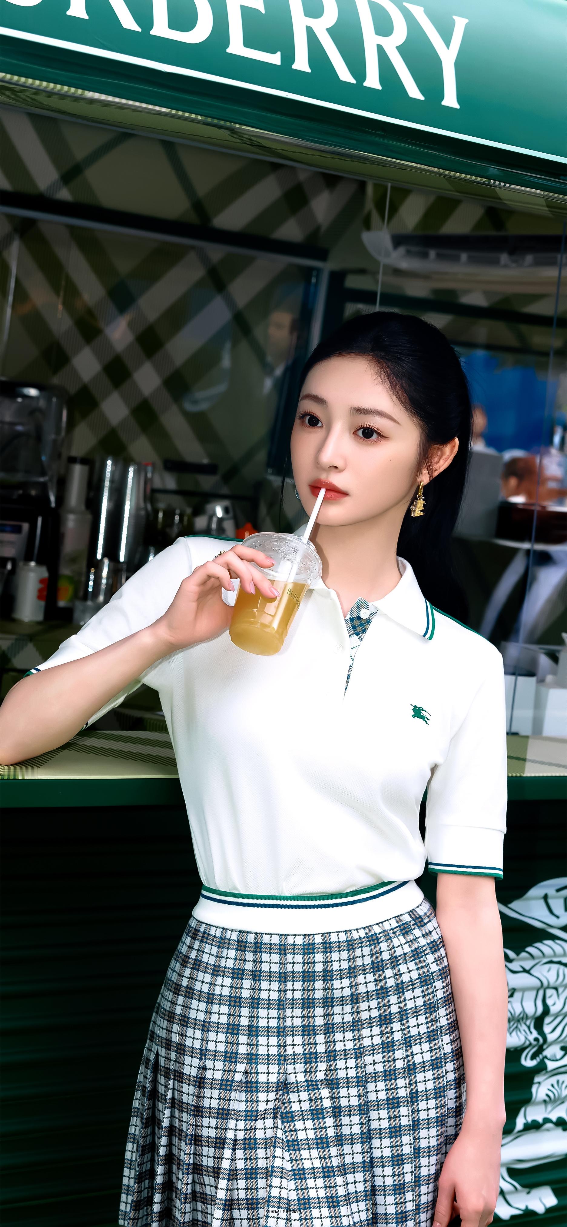 周洁琼 · 𝙋𝙞𝙣𝙠𝙮 