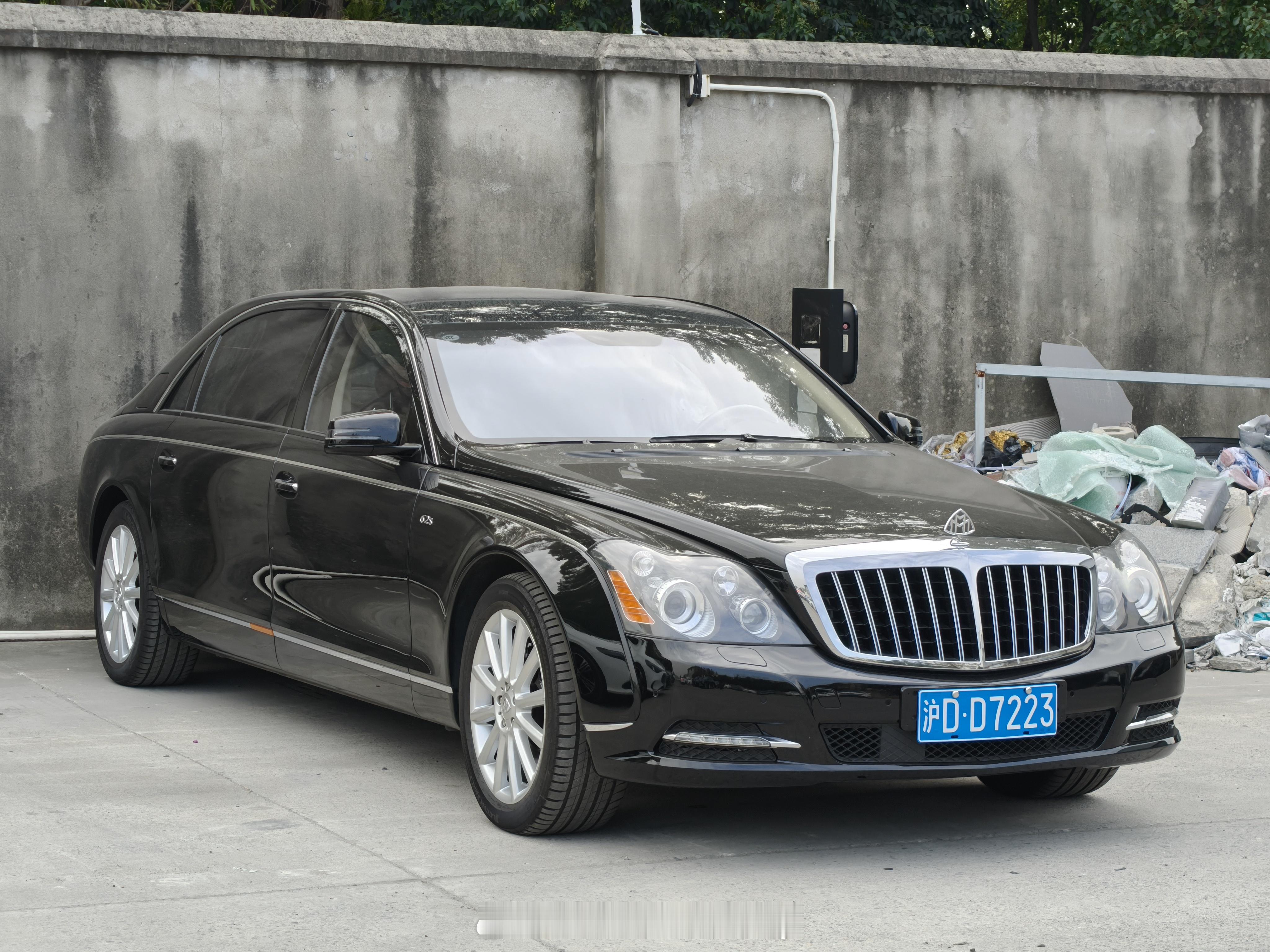 蓝牌62S的含金量。轮胎有意思，匈牙利产米其林Latitude Sport 3，