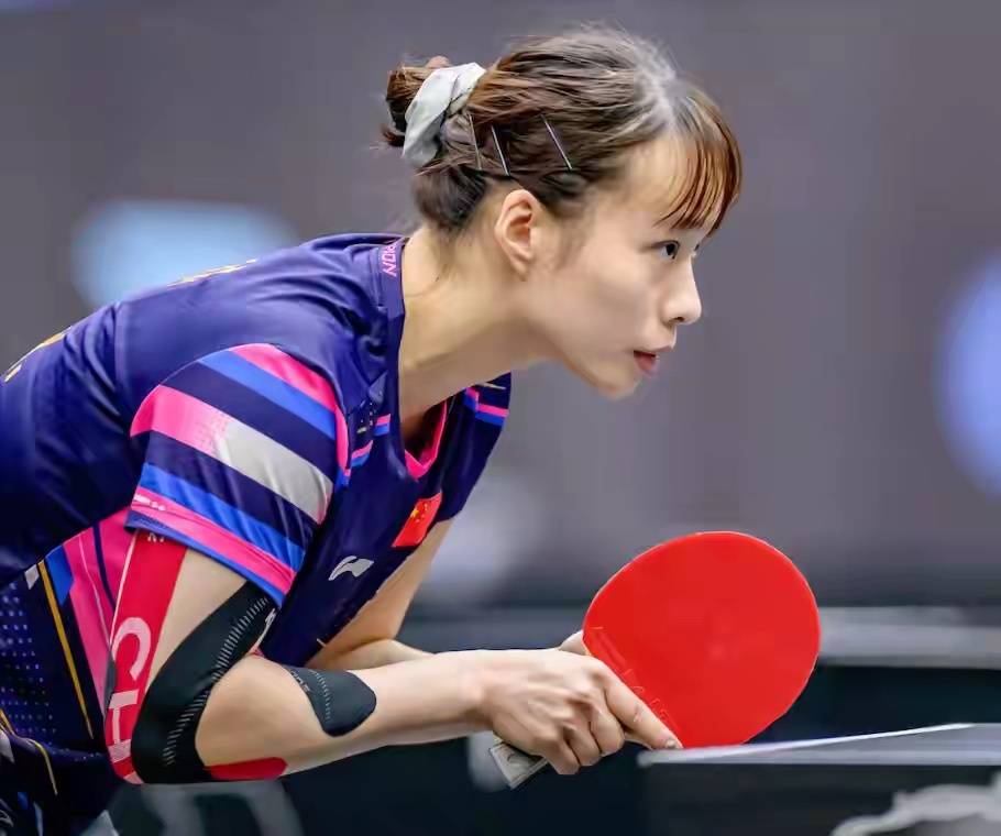 WTT马斯喀特站女单四强出炉，国乒纵歌曼、石洵瑶、何卓佳三人晋级，仅覃予萱队内交