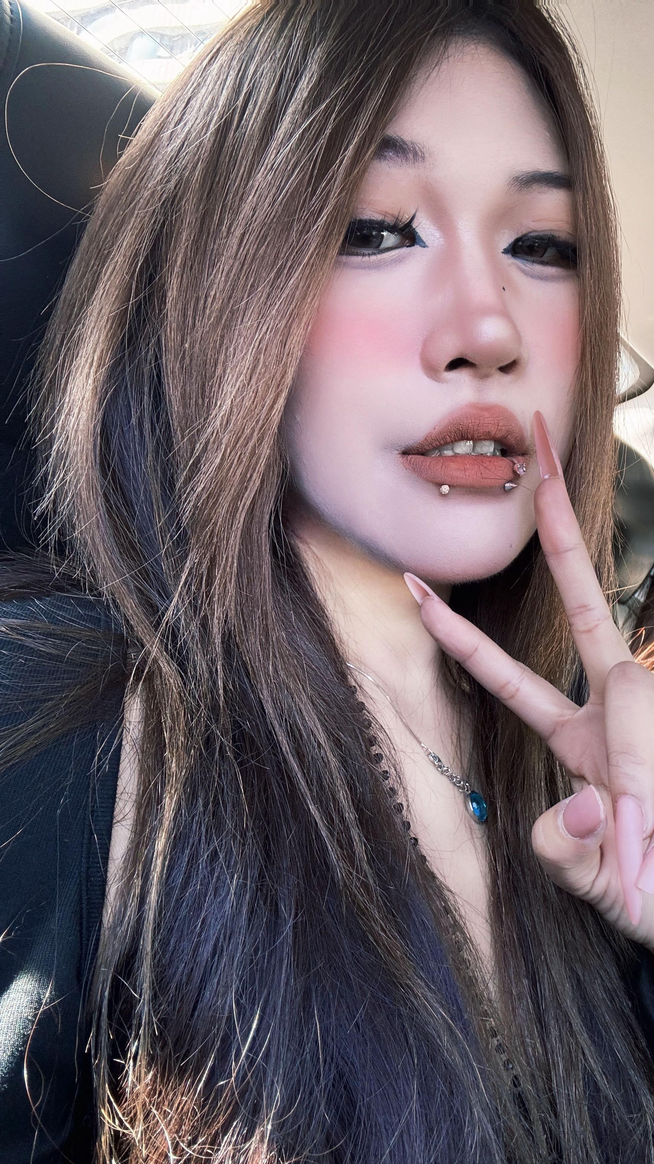 你的一厢情愿也要我负责吗