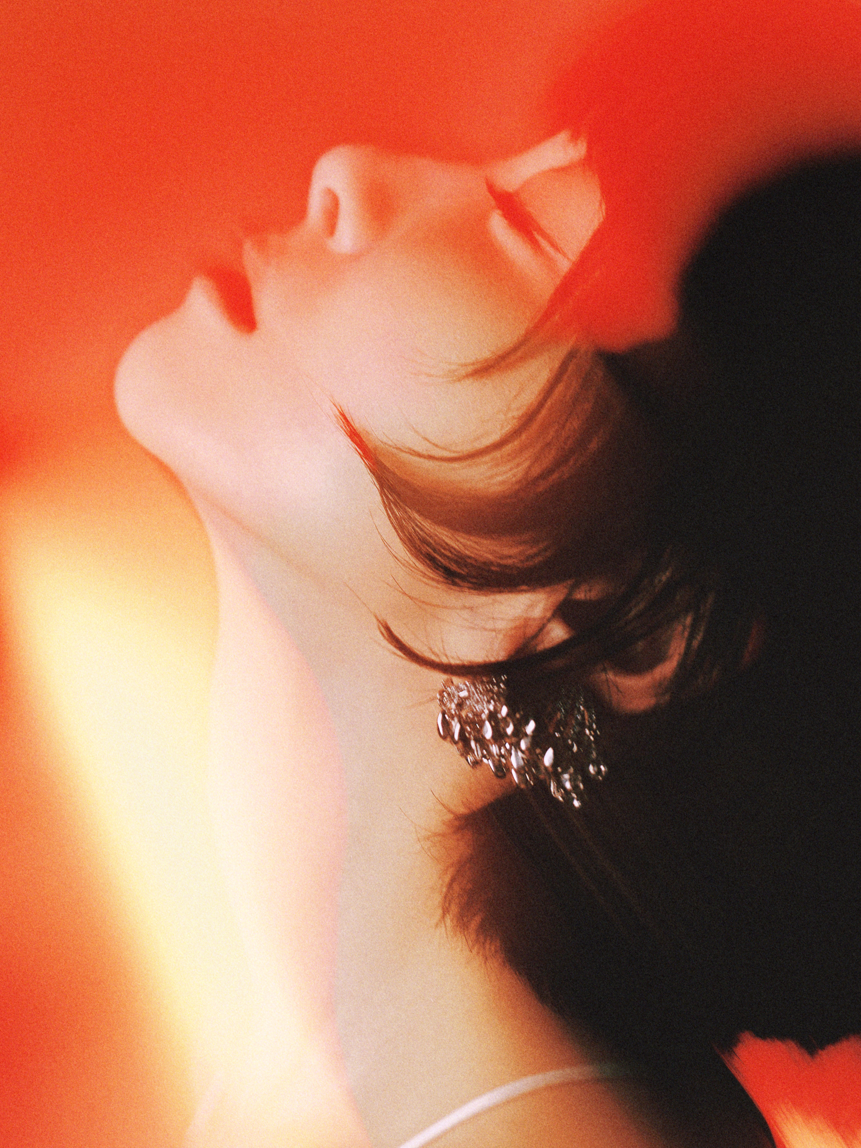 宋茜｜腾讯视频星光大赏 Victoria女士今日星光大赏的第三套造型！在内场演绎