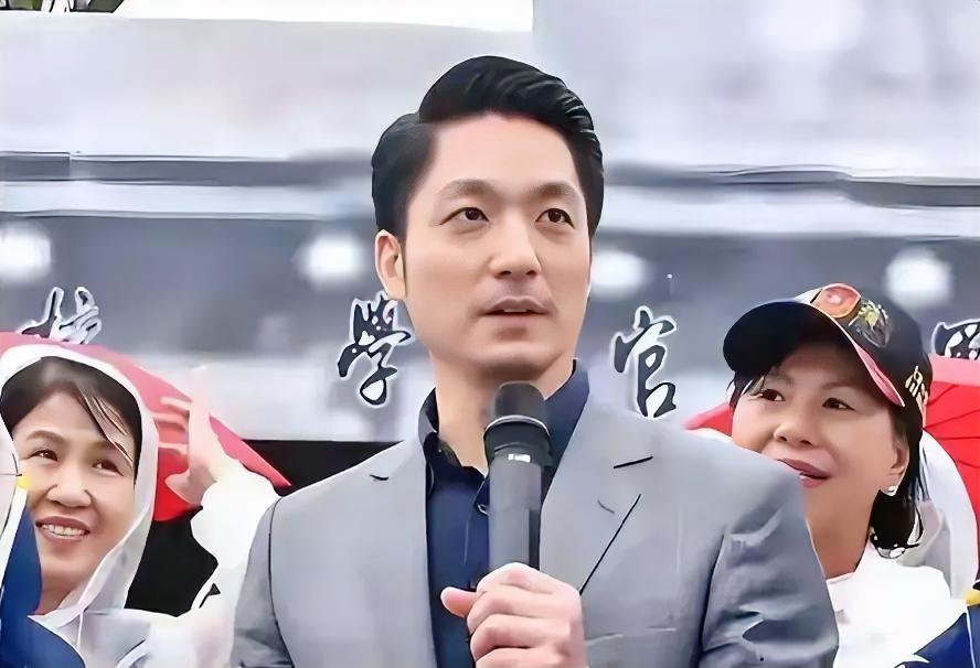 台北市长蒋万安10月21日终于承诺，“（如果连任）我一定会将接下来四年的任期做完