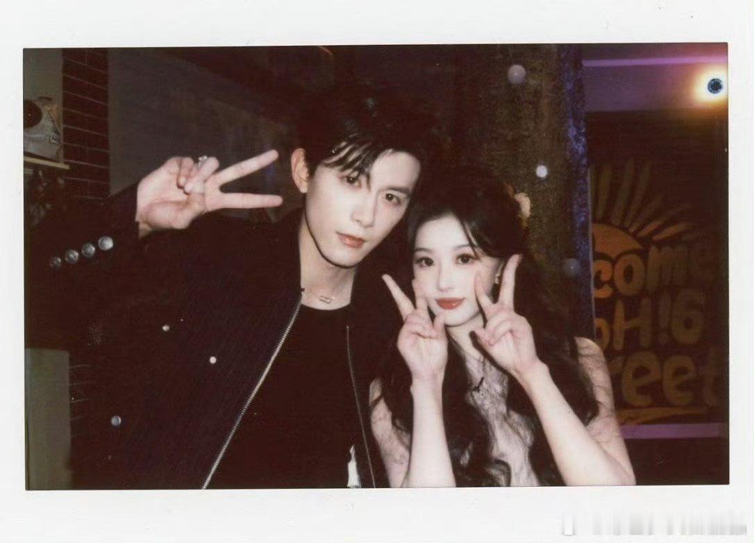 孔雪儿邓凯cha了sexback孔雪儿邓凯连双人舞都在强制爱你好星期六存货也太多