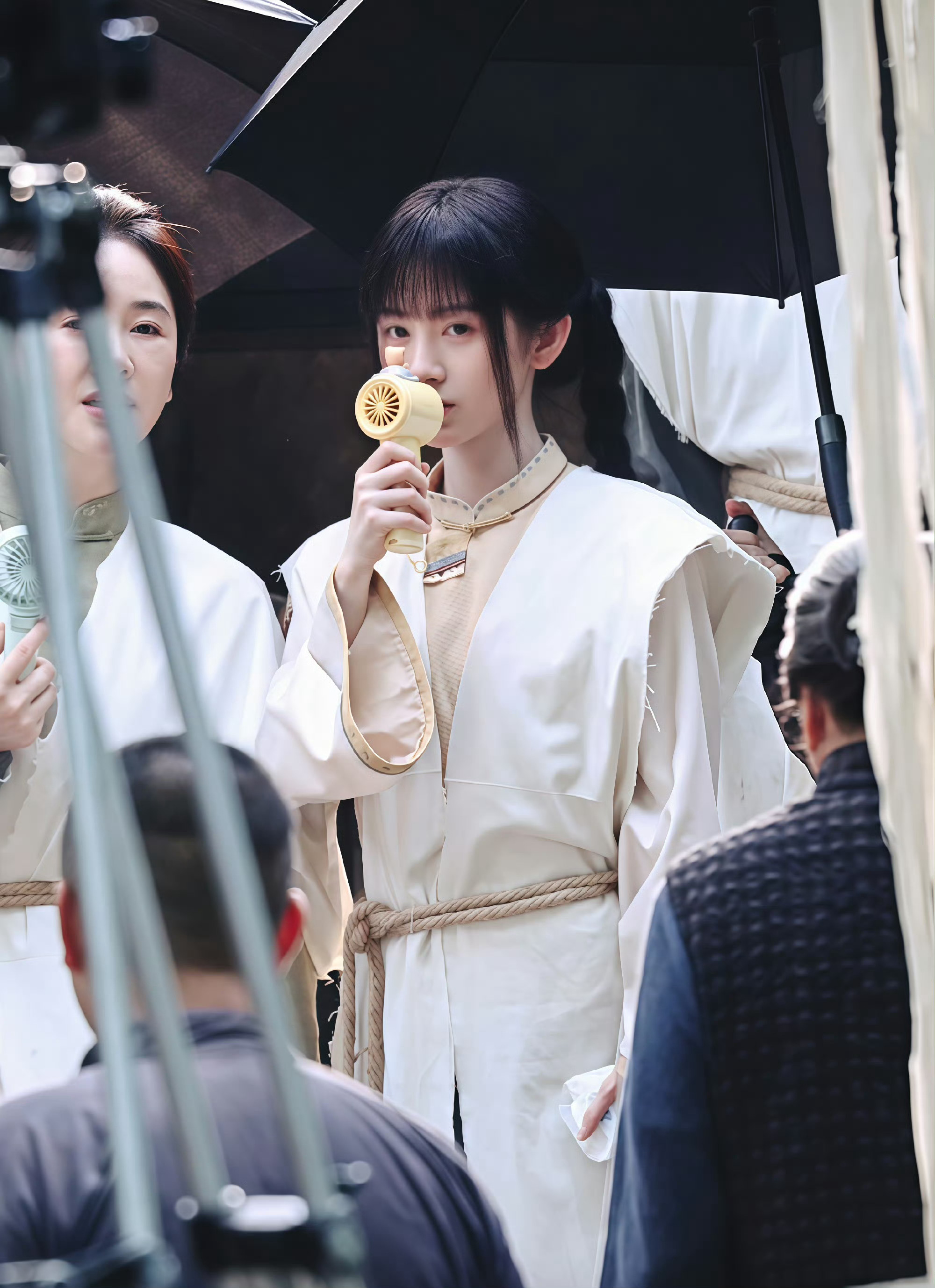 jjy鞠婧祎   jjy鞠婧祎万花世界孝服路透 如果你有我就够了 那么我也是๑˃