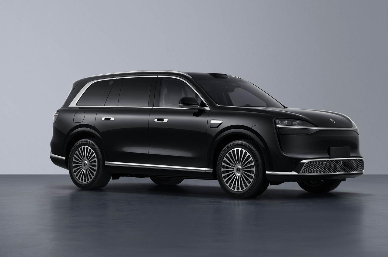 工信部第405批次审批新车：赛力斯问界M9增程车型