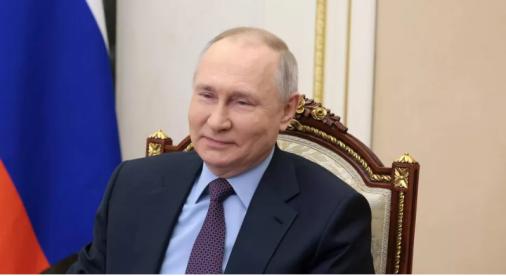 国际刑事法院向俄罗斯总统普京发出逮捕令，指控普京在乌克兰犯“战争罪行”。俄方对此