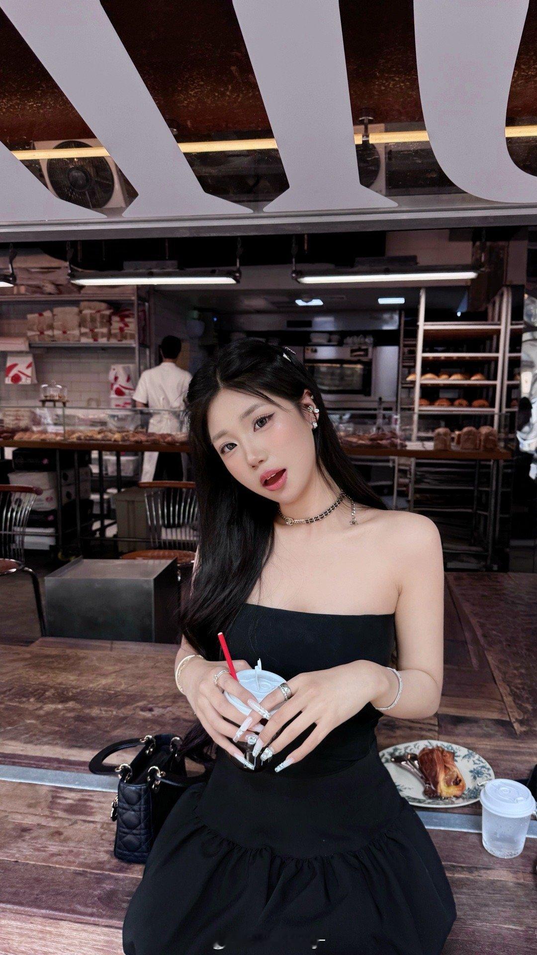 🐈‍⬛ 💭˖꙳  ​​​