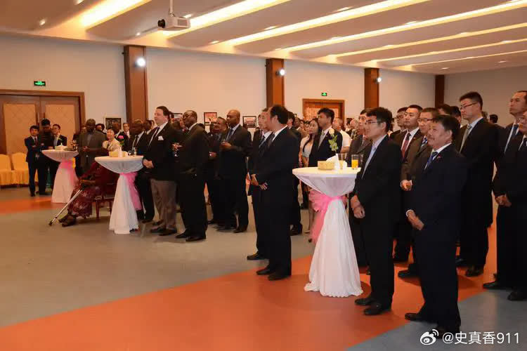 中国的特斯拉工厂救马斯克于水火之中，马斯克的星链计划却置中国于水火之中，未来数年