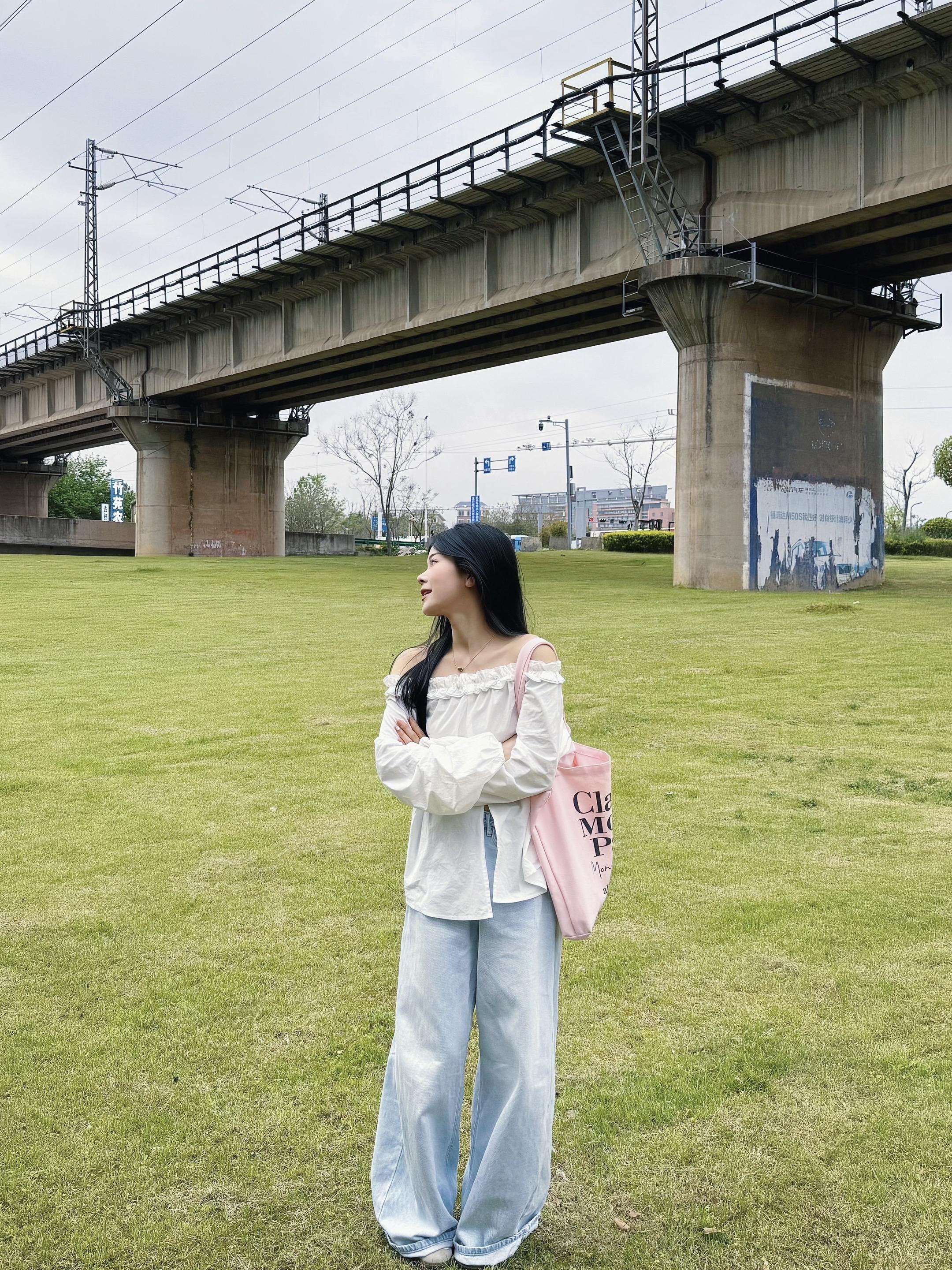 表达情绪是种很疲惫的事。