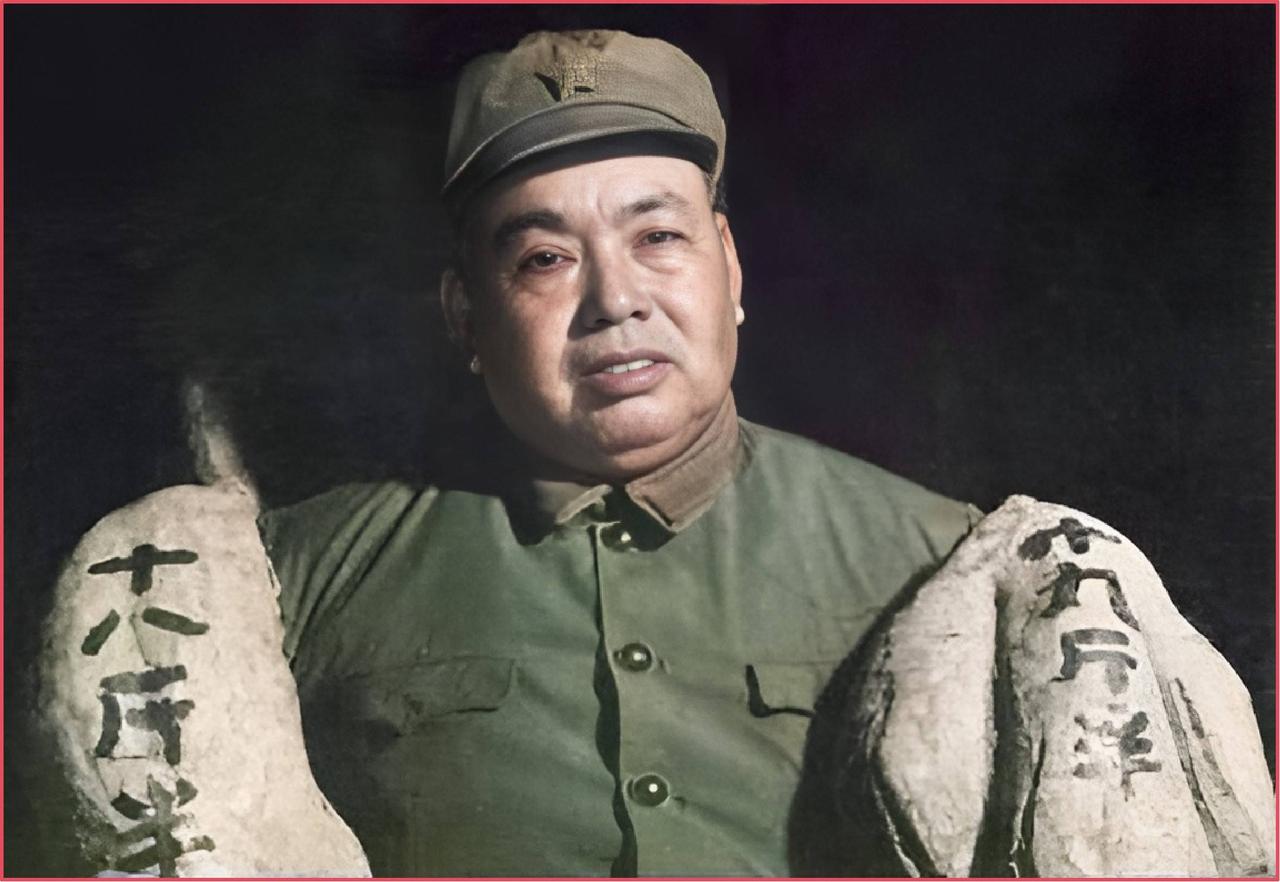 1947年8月，山东胶东。蒋介石亲赴青岛，调集20万大军，发动“九月攻势”，目标