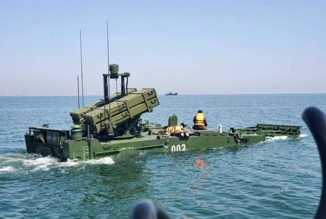 我们为什么不现在统一台湾，美军无力两线作战。

2026年政府工作报告明确宣示：