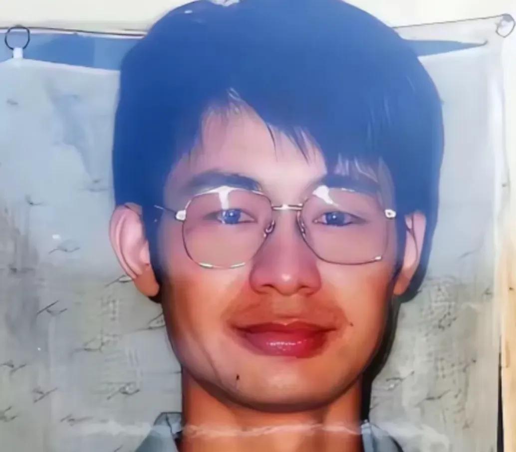 114次庭审，一个清华半导体博士，被关了1277天。把他送进去的，不是别人，竟是