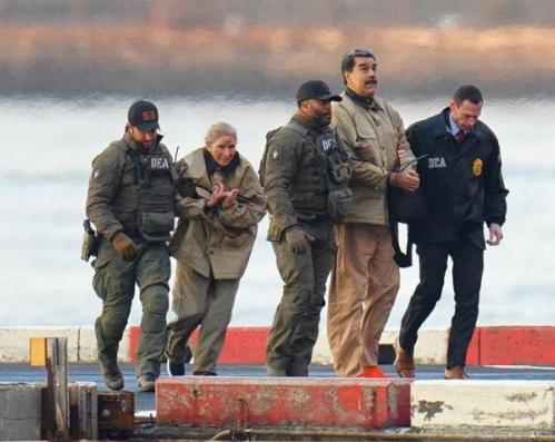 美军秘密武器或已实战，马杜罗安保集体吐血倒地，还没开枪就丧失战斗力

近日，一段