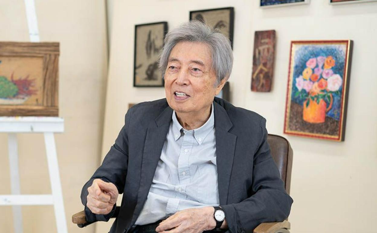 五位前首相接力开火！

高市早苗的右倾狂飙，终于逼得日本政坛的稳健派坐不住了，他