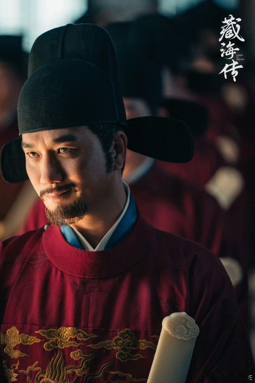 黄觉入围白玉兰最佳男配 从神态到台词，黄觉对平津侯的诠释细节满满，没有刻意炫技，
