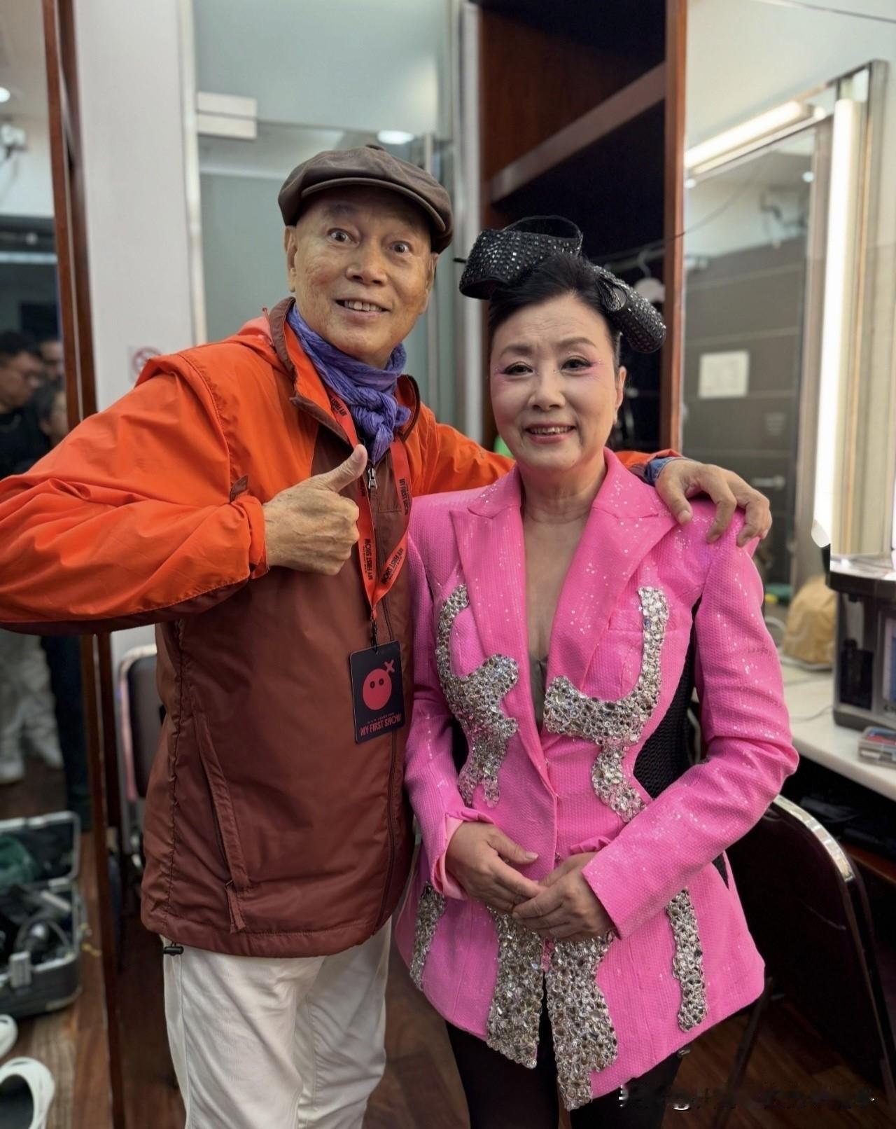 古天乐人生第一次红馆演唱会，特意邀请汪明荃做压轴嘉宾 复刻32年前《热咖啡》。当
