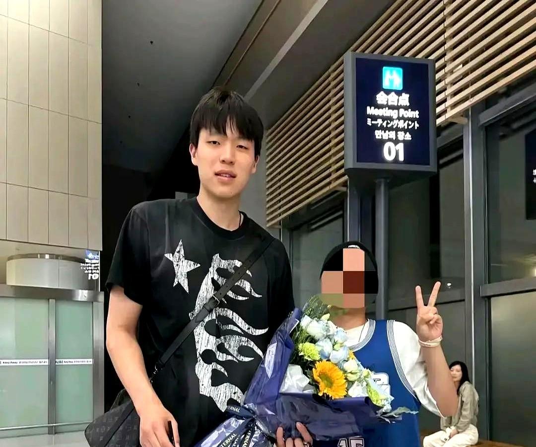刚从美国特训回来，杨瀚森怎么不赶紧练球，反而搞起了球迷见面会？

6月1日深夜，