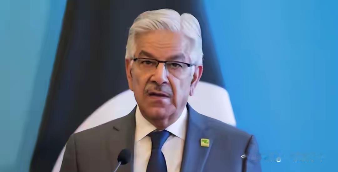 巴基斯坦国防部长阿西夫近期在国民议会公开表态，直言美国在利用完巴基斯坦后便将其弃