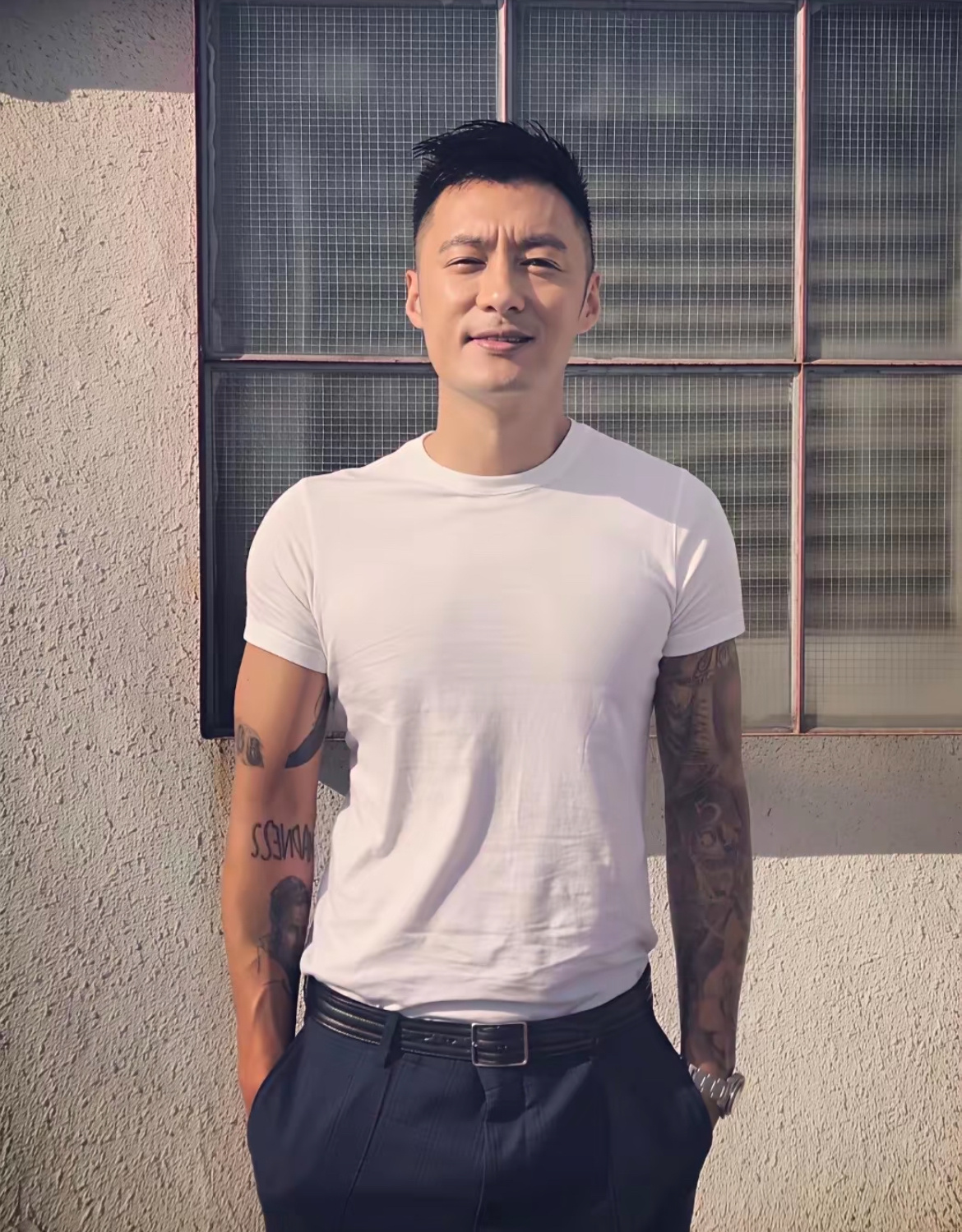 余文乐来披荆斩棘的原因找到了余文乐运气披哥大多数人拼业务能力，余文乐主打拼运气是